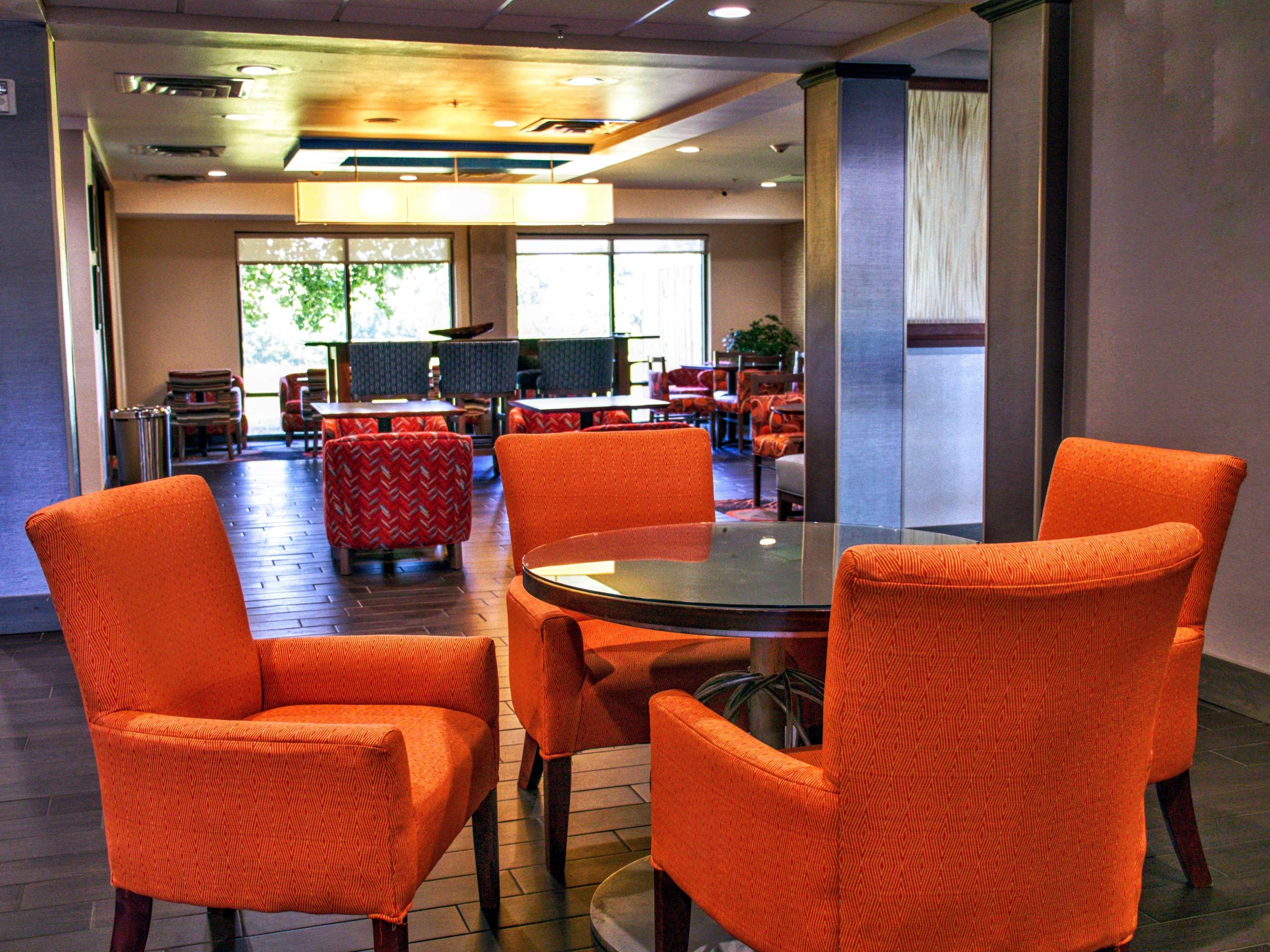 Hampton Inn Edmond Bagian luar foto