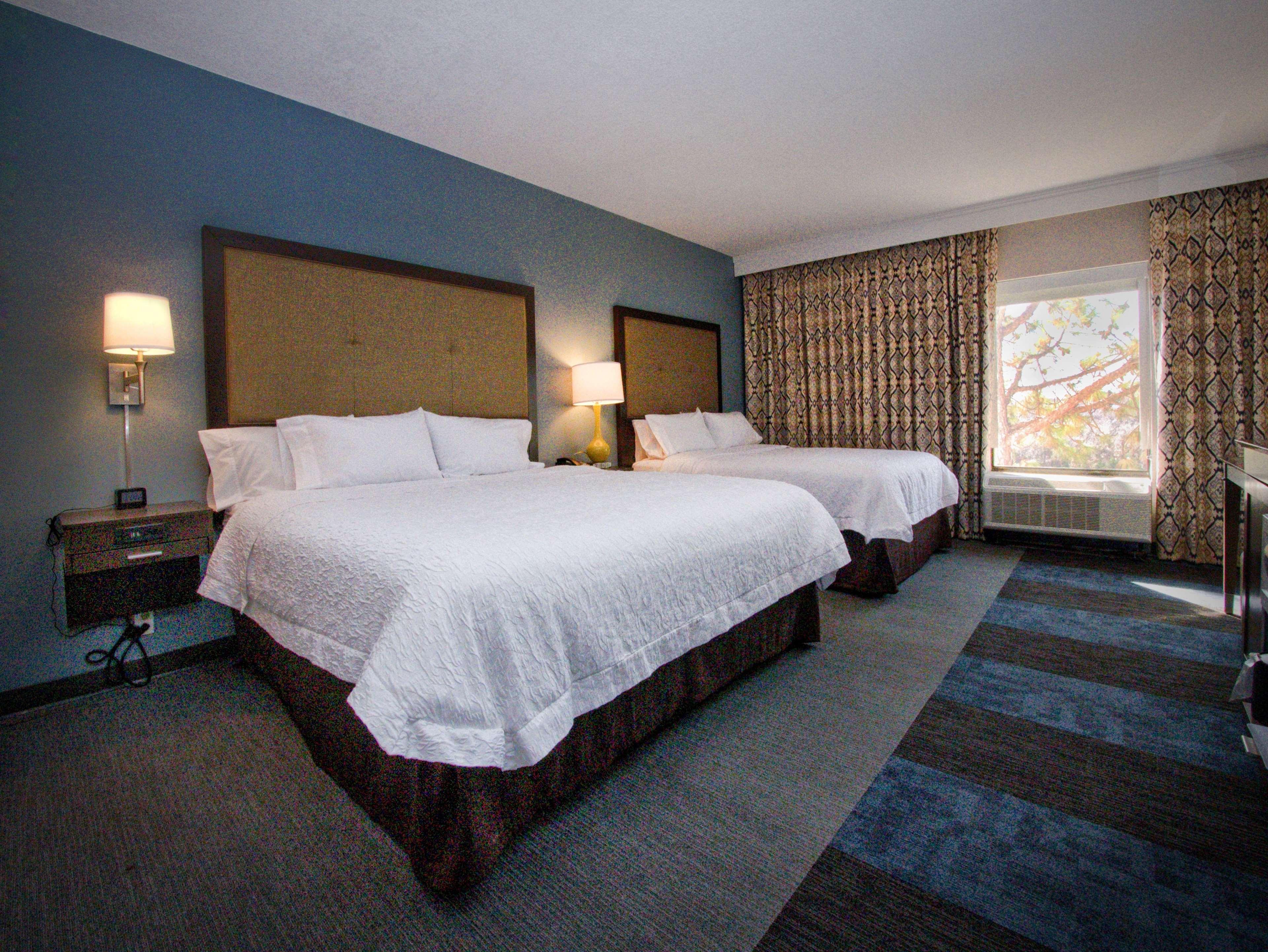 Hampton Inn Edmond Bagian luar foto
